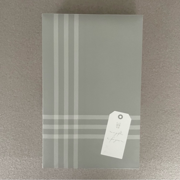 Modena Women’s Hat & Infinity Scarf Faux Fur Gift Set - Picture 3 of 3